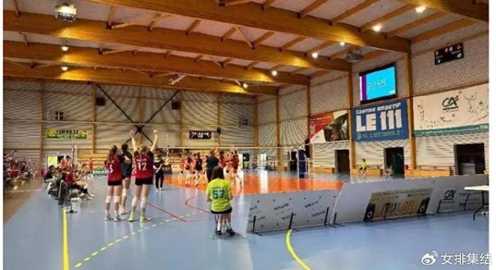 意外！国青女排出师不利，3位新星落选成主因，1米9重炮独挑大梁