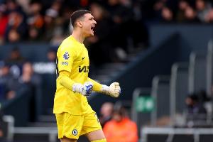 卫报记者：伯恩茅斯已提交对于切尔西门将佩特洛维奇的报价