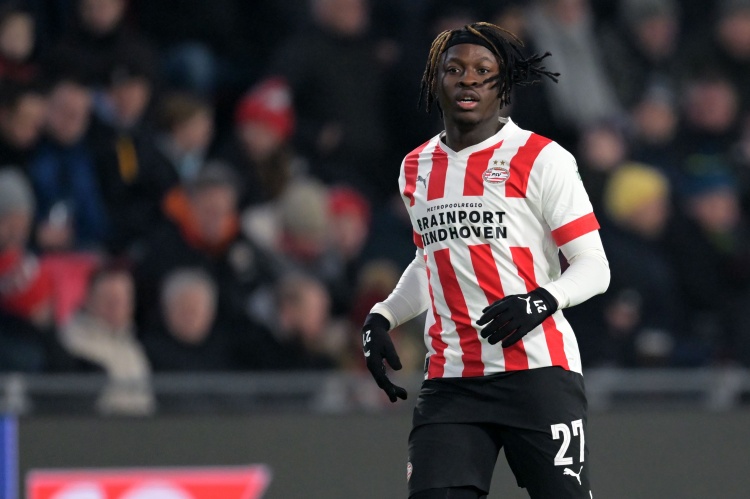 乐鱼电竞官方网-罗马诺：巴卡约科缺席埃因霍温训练 最可能去德甲&amp;转会费2000万欧