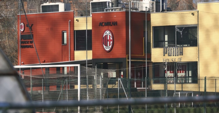 乐鱼电竞官方网-米兰男足梯队2025/26赛季教练名单公布，马尔科-帕罗洛执教U16