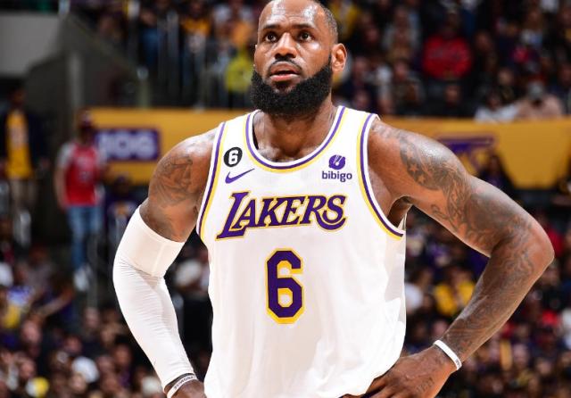 从2胜10负到胜率超五成 湖人下个目标着眼冠军