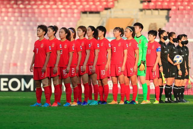 乐鱼电竞官方网-为国足树立榜样！女足逆转越南 这作业鹏指抄不抄？